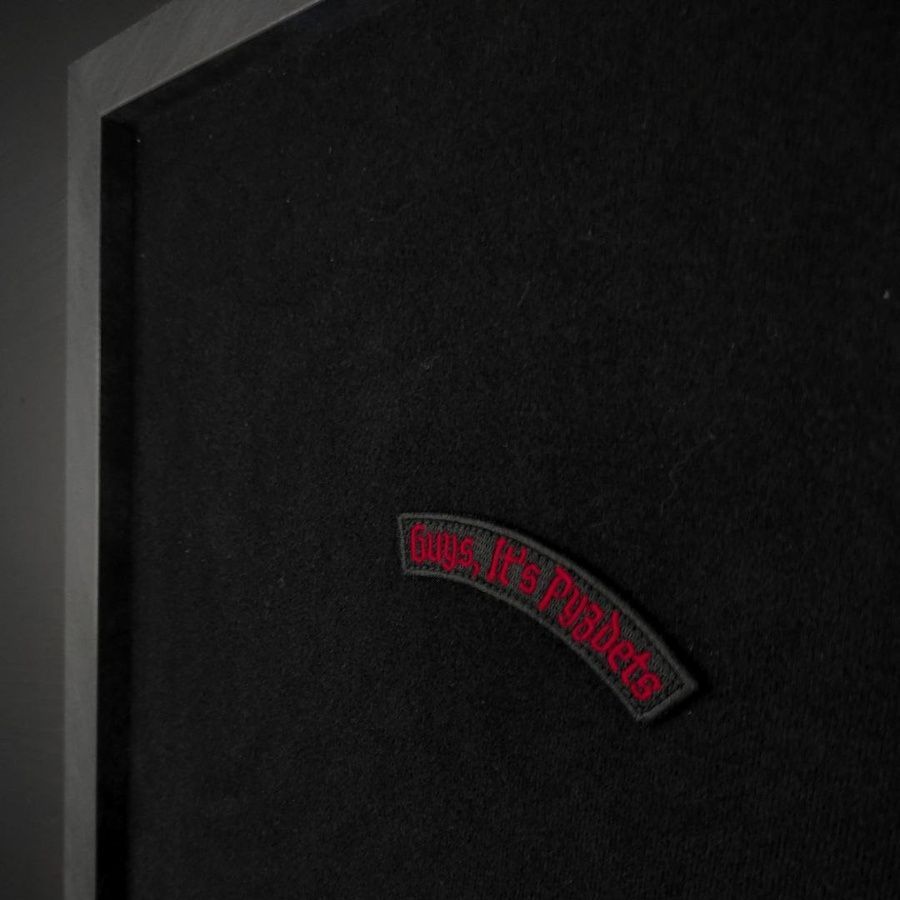 Morale patch "Guys, It's Pyzdets"